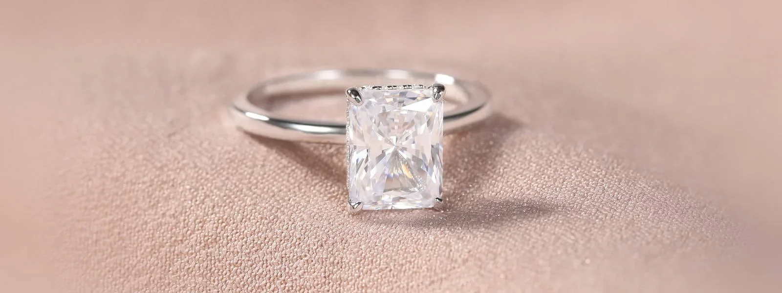 The Hidden Gem: Discovering the Beauty of Moissanite Stone Rings