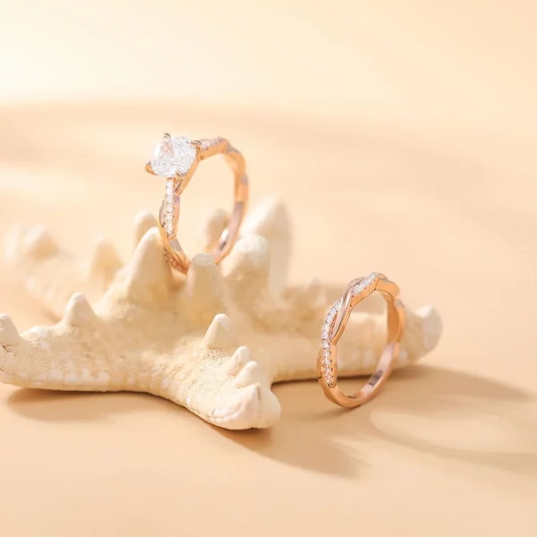 Embrace Love's Radiance: Aphrodite's Rose Gold Ring Set